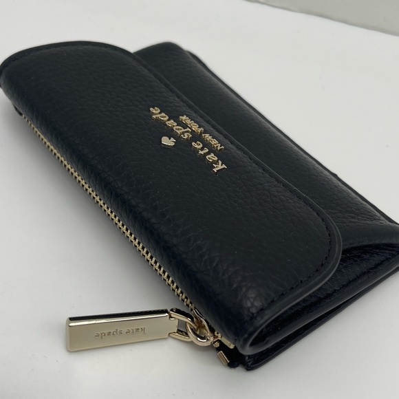 Kate Spade Dumpling Small Pebble Leather Flap Card Holder Wallet 
Black 
NWT - Picture 4 of 16